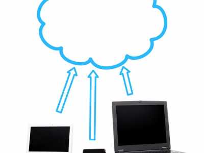 Mit der Cloud ist es m&ouml;glich, auch von unterwegs auf die eigenen Dateien zuzugreifen